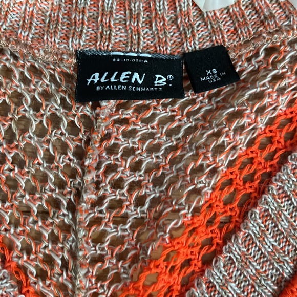 Junior girls see thru sweater/top - Picture 2 of 4